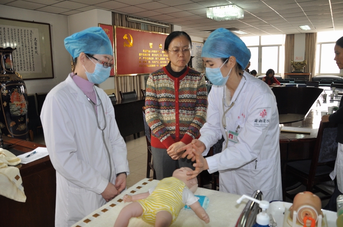 我院“新生兒復蘇項目”接受中國CDC督導檢查